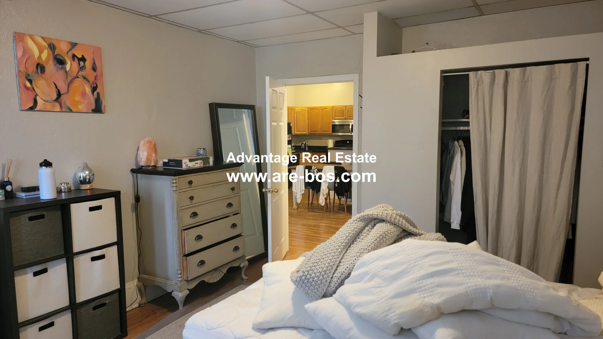 4 bed, 1 bath apartment for rent at 1056 Commonwealth Ave Unit 41, Brighton — photo 7 of 20
