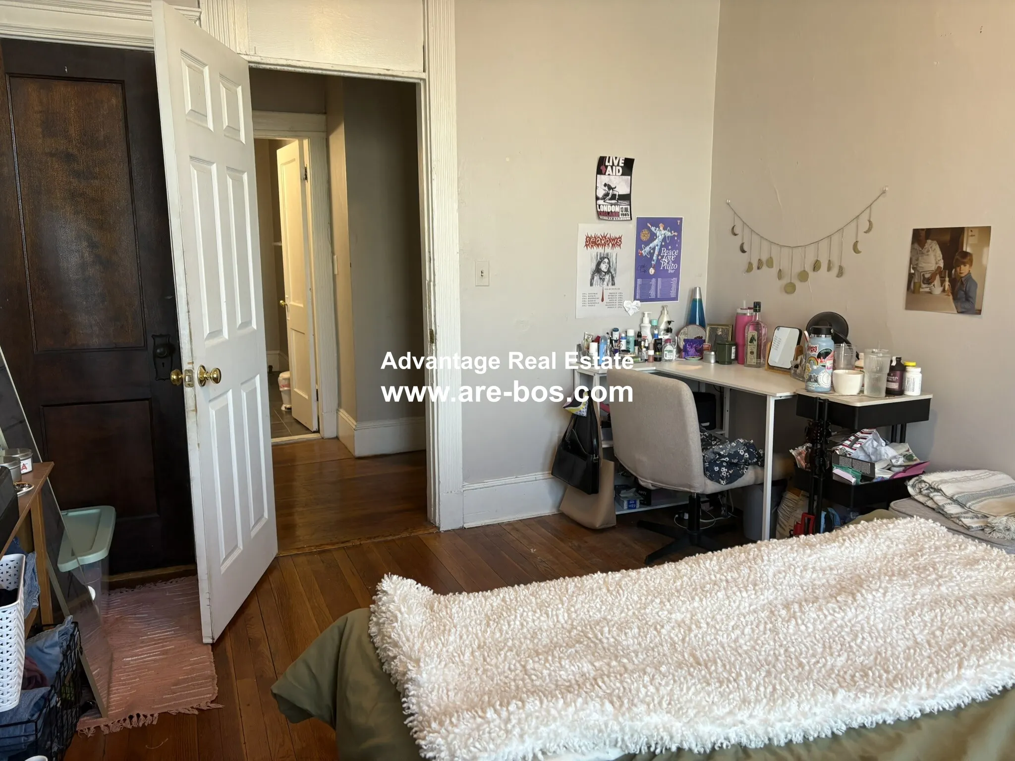 3 bed, 1 bath apartment for rent at 1056 Commonwealth Ave Unit 42 Duplicate, Brighton — photo 11 of 41