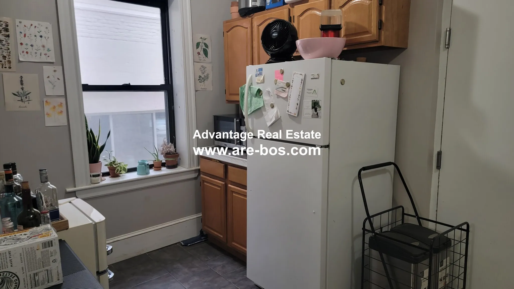 3 bed, 1 bath apartment for rent at 1056 Commonwealth Ave Unit 42 Duplicate, Brighton — photo 15 of 41