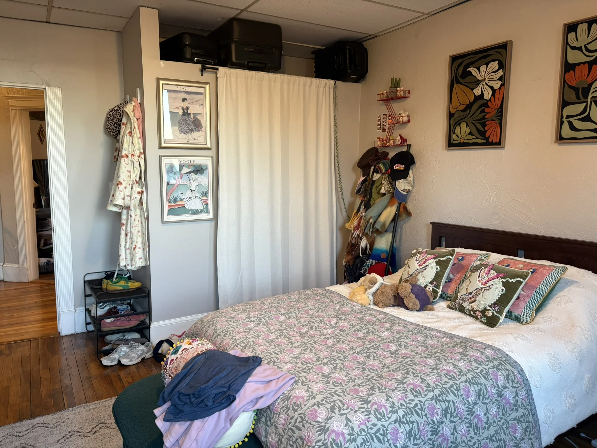 4 bed, 1 bath apartment for rent at 1056 Commonwealth Ave Unit 51, Brighton — photo 11 of 14
