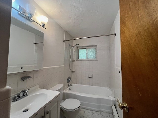 2 bed, 1 bath apartment for rent at 1057 Main Unit 6, Walpole — photo 8 of 11