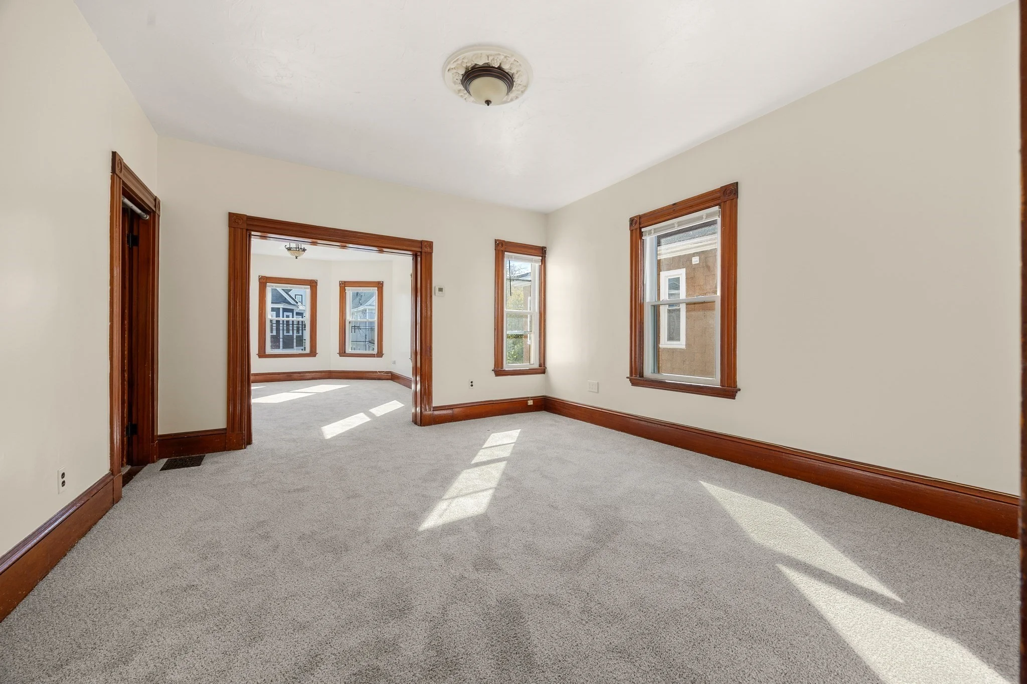 3 bed, 1 bath apartment for rent at 106-108 Hancock St Unit 108, Davis Square — photo 5 of 20