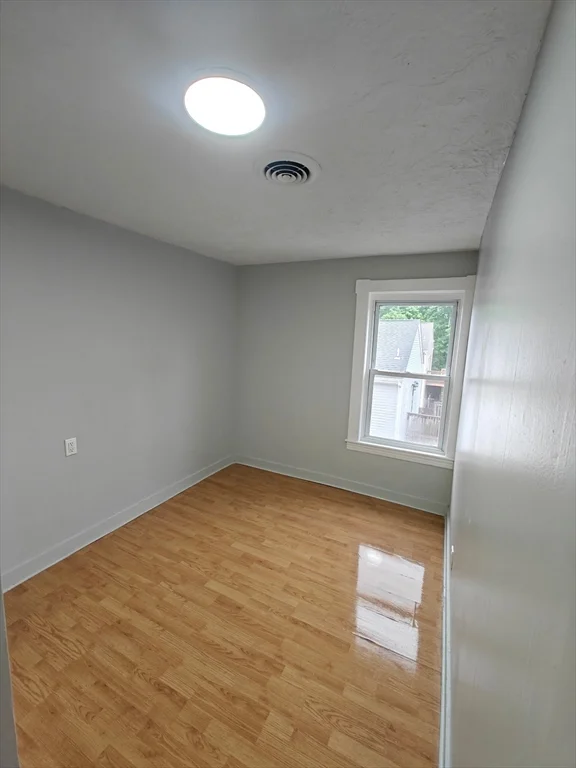 2 bed, 1 bath apartment for rent at 106/118 Wilcox St Unit 6, Fall River — photo 9 of 12