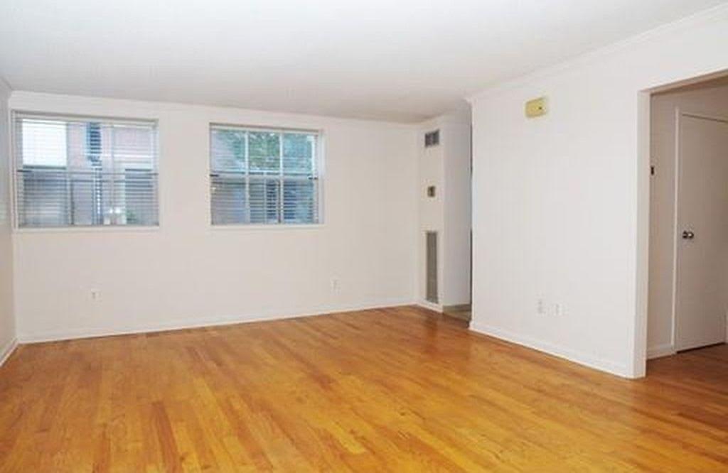 2 bed, 2 bath apartment for rent at 106 13th St Unit 1, Charlestown — photo 2 of 9