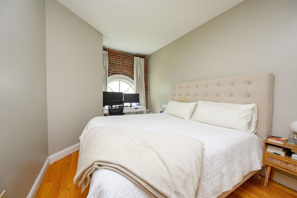 2 bed, 1 bath apartment for rent at 106 13th St Unit 207, Charlestown — photo 17 of 26