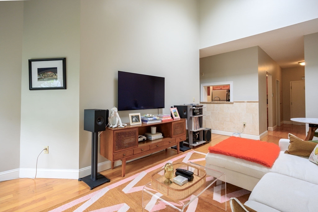 2 bed, 1 bath apartment for rent at 106 13th St Unit 207, Charlestown — photo 6 of 26
