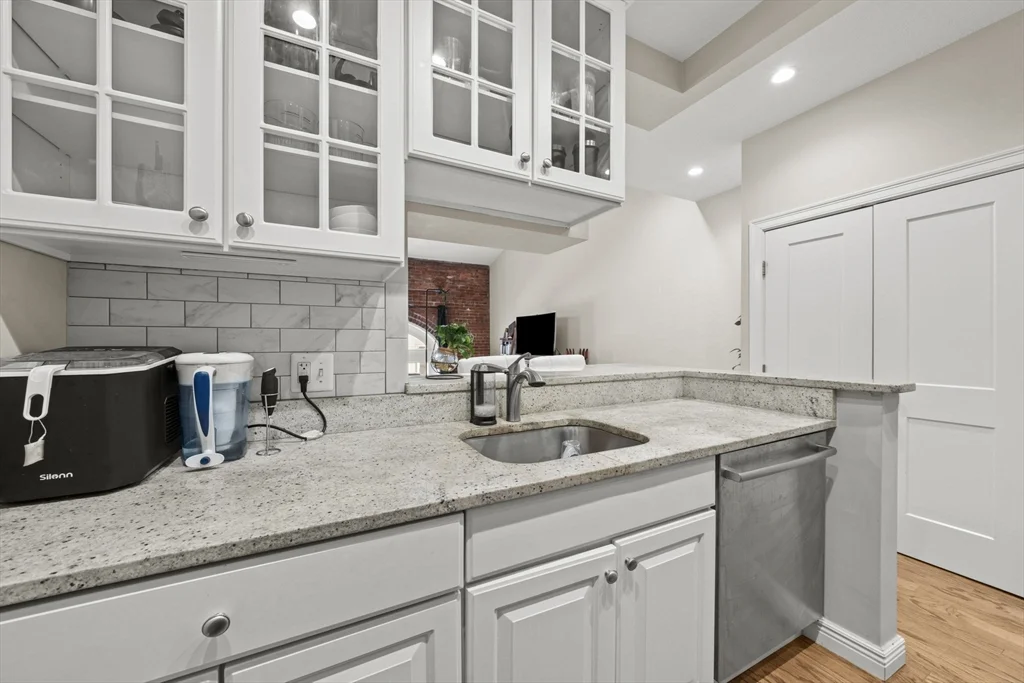 2 bed, 1 bath apartment for rent at 106 13th St Unit 212, Charlestown — photo 16 of 25