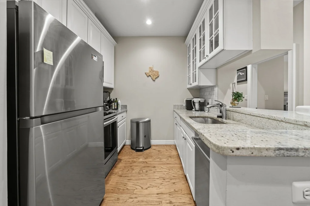 2 bed, 1 bath apartment for rent at 106 13th St Unit 212, Charlestown — photo 3 of 25