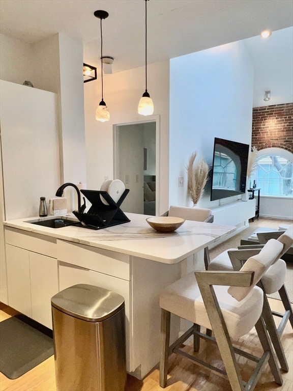 2 bed, 1 bath apartment for rent at 106 13th St Unit 213, Charlestown — photo 7 of 18
