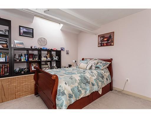 2 bed, 1.5 bath apartment for rent at 106 13th St Unit 307, Charlestown — photo 9 of 9