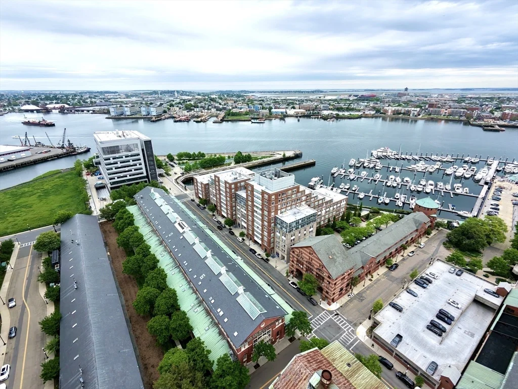 2 bed, 2 bath apartment for rent at 106 13th Unit 323, Charlestown — photo 20 of 23