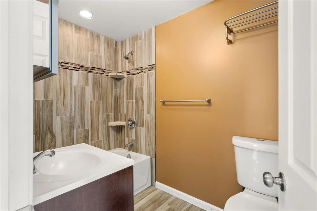 2 bed, 2 bath apartment for rent at 106 Barnes Ave Unit 3, East Boston — photo 14 of 20