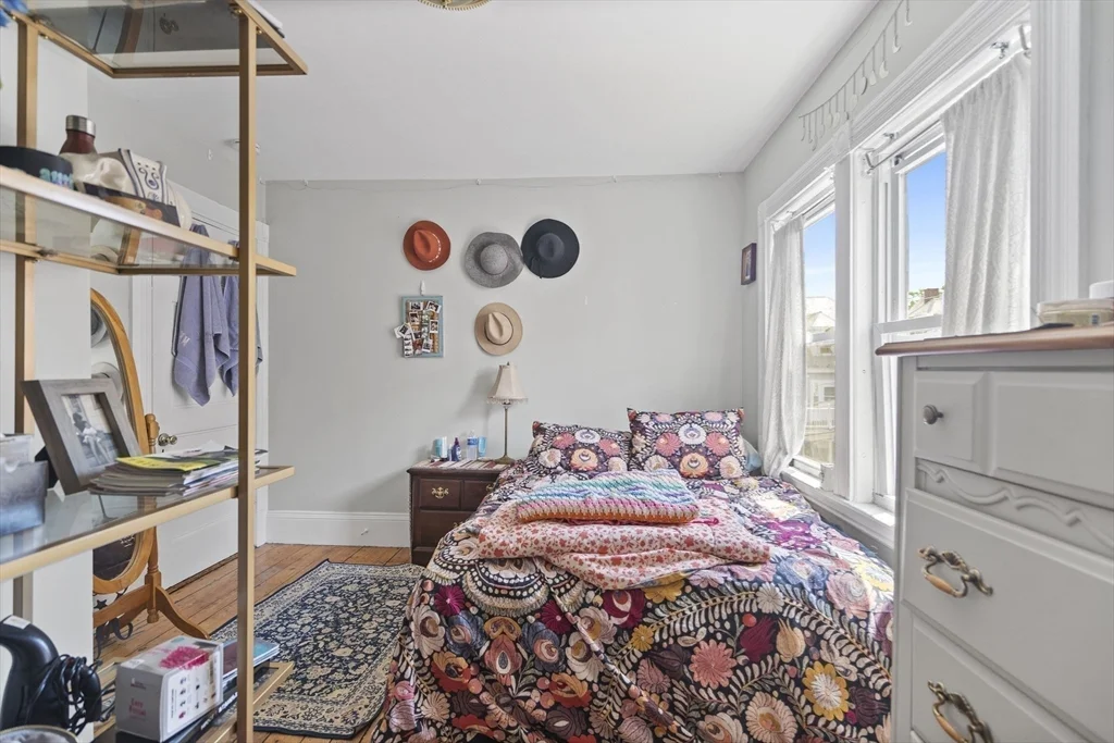 4 bed, 2 bath apartment for rent at 106 Belmont St Unit 106, Spring Hill — photo 11 of 15