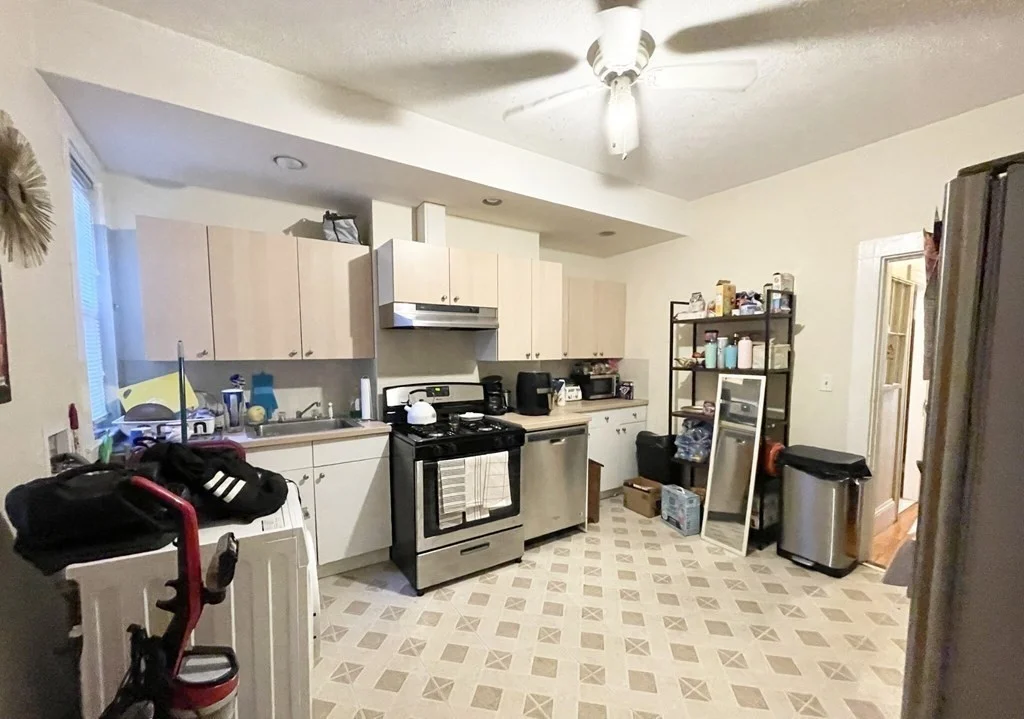 2 bed, 1 bath apartment for rent at 106 Buttonwood Unit 1, Boston — photo 1 of 6