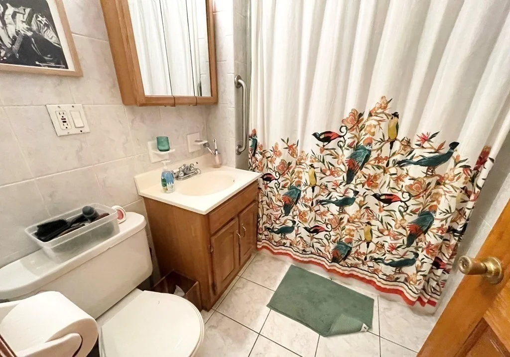 2 bed, 1 bath apartment for rent at 106 Buttonwood Unit 1, Boston — photo 6 of 6