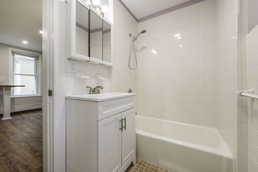 2 bed, 1 bath apartment for rent at 106 Byron St Unit 1, East Boston — photo 24 of 29