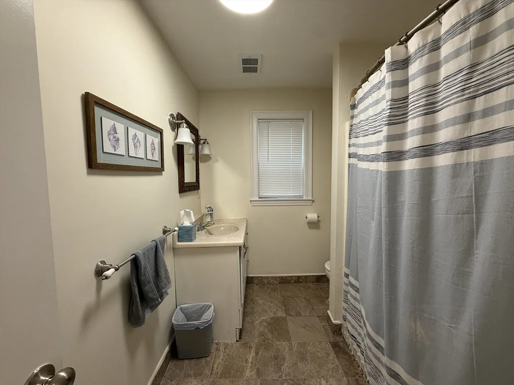 3 bed, 2 bath apartment for rent at 106 Chester St Unit 2, Allston — photo 8 of 9
