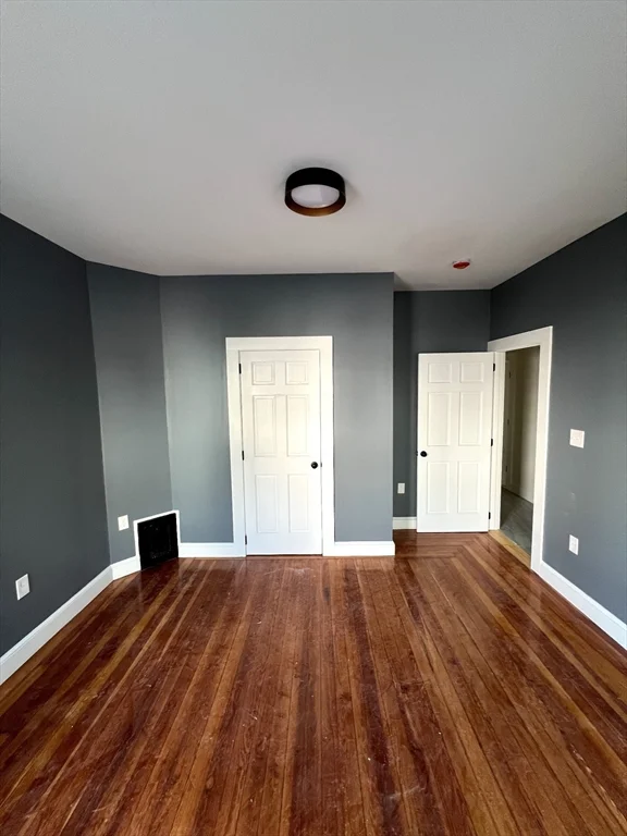 4 bed, 1 bath apartment for rent at 106 Draper St Unit 2, Dorchester — photo 10 of 11