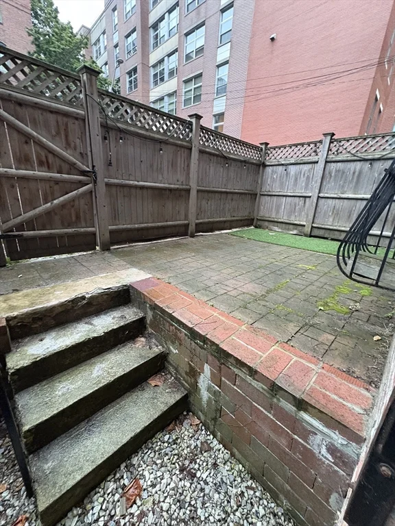 2 bed, 1 bath apartment for rent at 106 East Brookline St Unit 1, South End — photo 34 of 36