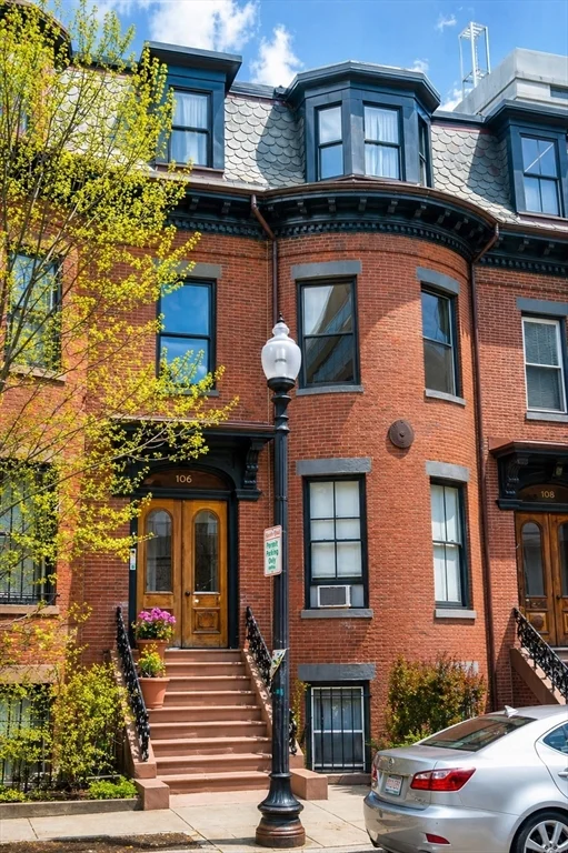 1 bed, 1 bath apartment for rent at 106 E Brookline St Unit 2, South End — photo 1 of 8