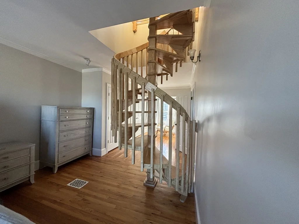 4 bed, 2 bath apartment for rent at 106 G St, South Boston — photo 19 of 25