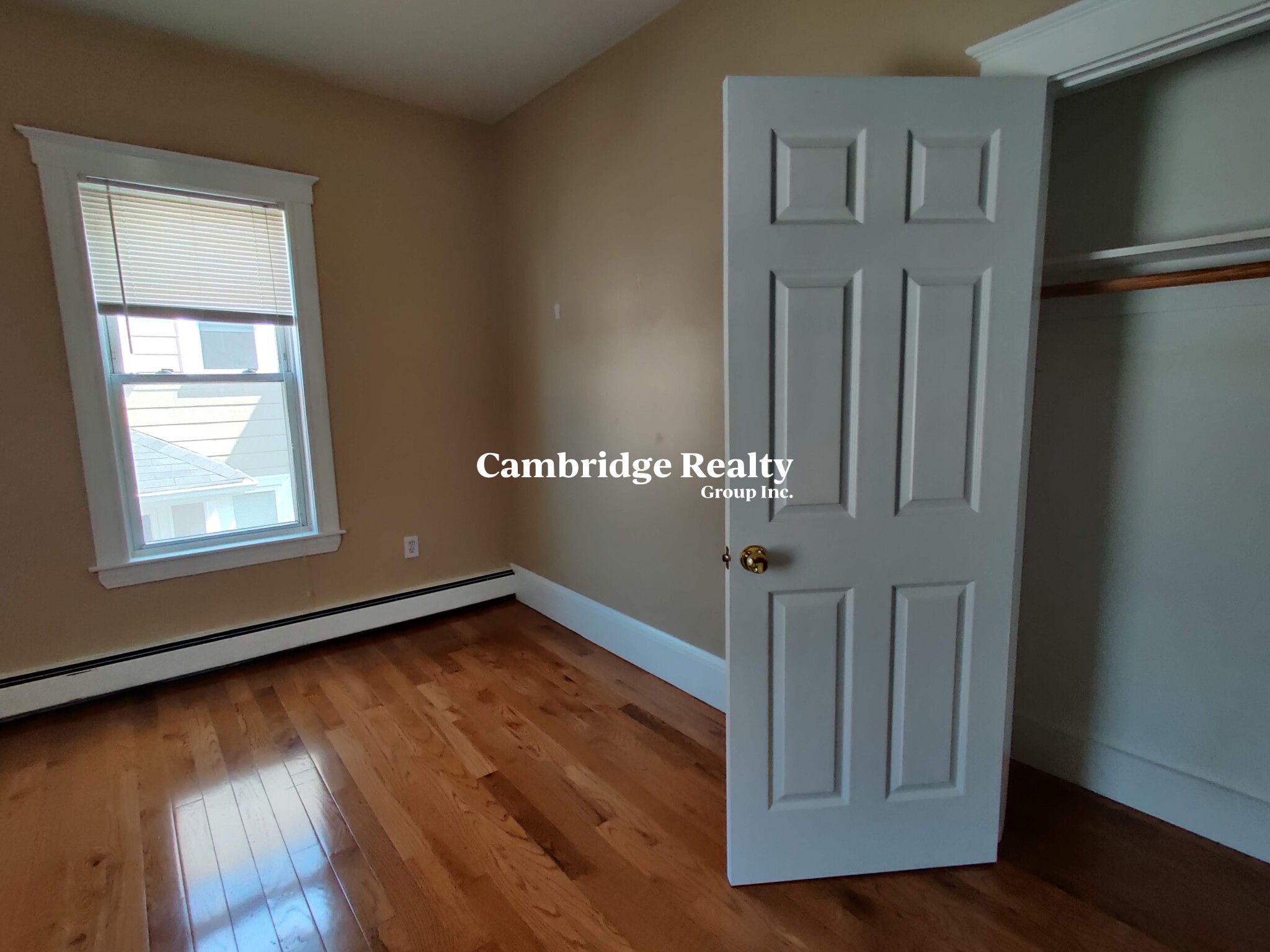 3 bed, 1 bath apartment for rent at 106 Glenwood Rd Unit 2T, Winter Hill — photo 12 of 16