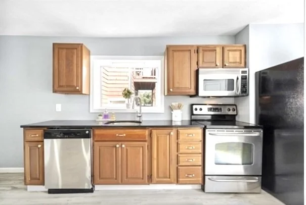 3 bed, 1 bath apartment for rent at 106 Goodridge St, East Lynn — photo 18 of 35