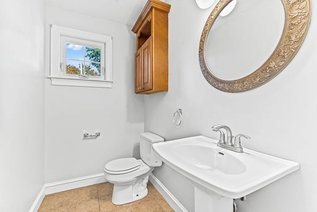 3 bed, 3 bath apartment for rent at 106 Green St Unit 106, Reading — photo 12 of 26