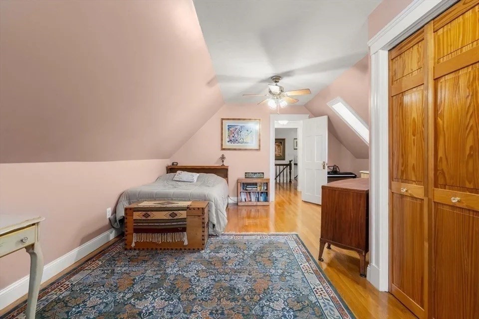 4 bed, 2 bath apartment for rent at 106 Grovers Ave Unit 2, Winthrop — photo 14 of 26