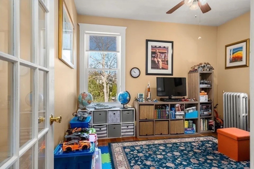 4 bed, 2 bath apartment for rent at 106 Grovers Ave Unit 2, Winthrop — photo 24 of 26