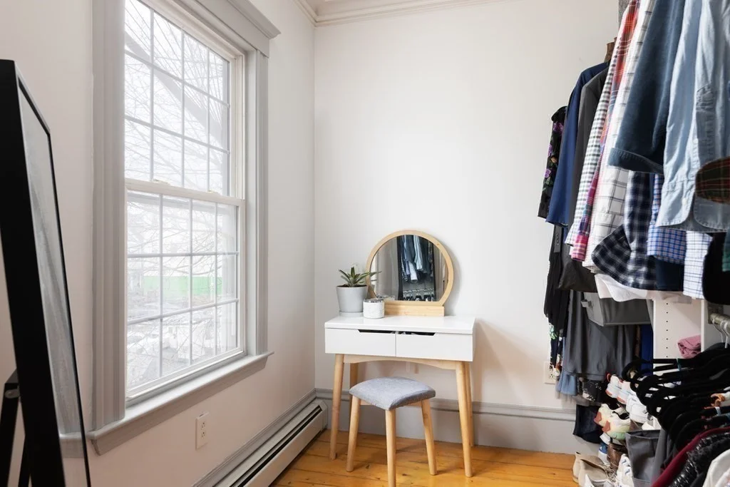 2 bed, 1 bath apartment for rent at 106 Hancock Unit 2, Boston — photo 6 of 13