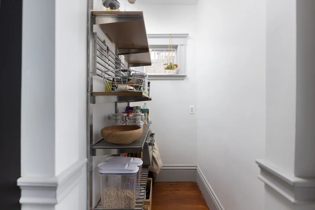2 bed, 1 bath apartment for rent at 106 Hancock Unit 2, Boston — photo 3 of 13