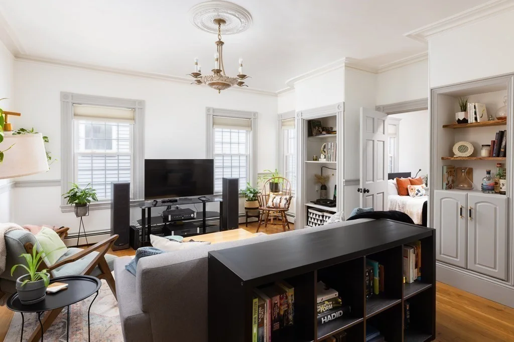 2 bed, 1 bath apartment for rent at 106 Hancock Unit 2, Boston — photo 1 of 13