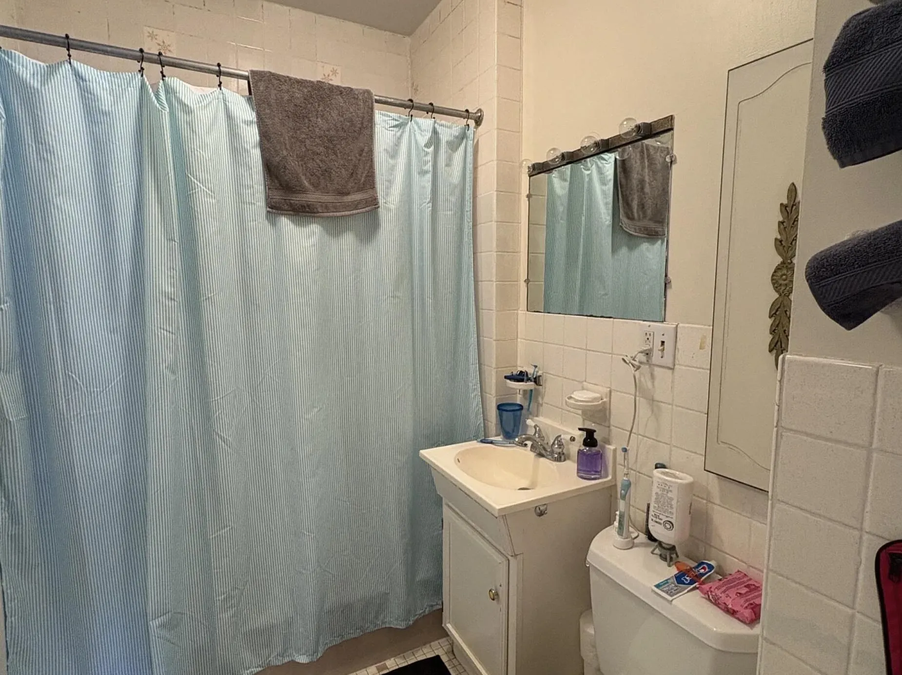 2 bed, 2 bath apartment for rent at 106 Harvard St Unit 2, Newtonville — photo 6 of 11