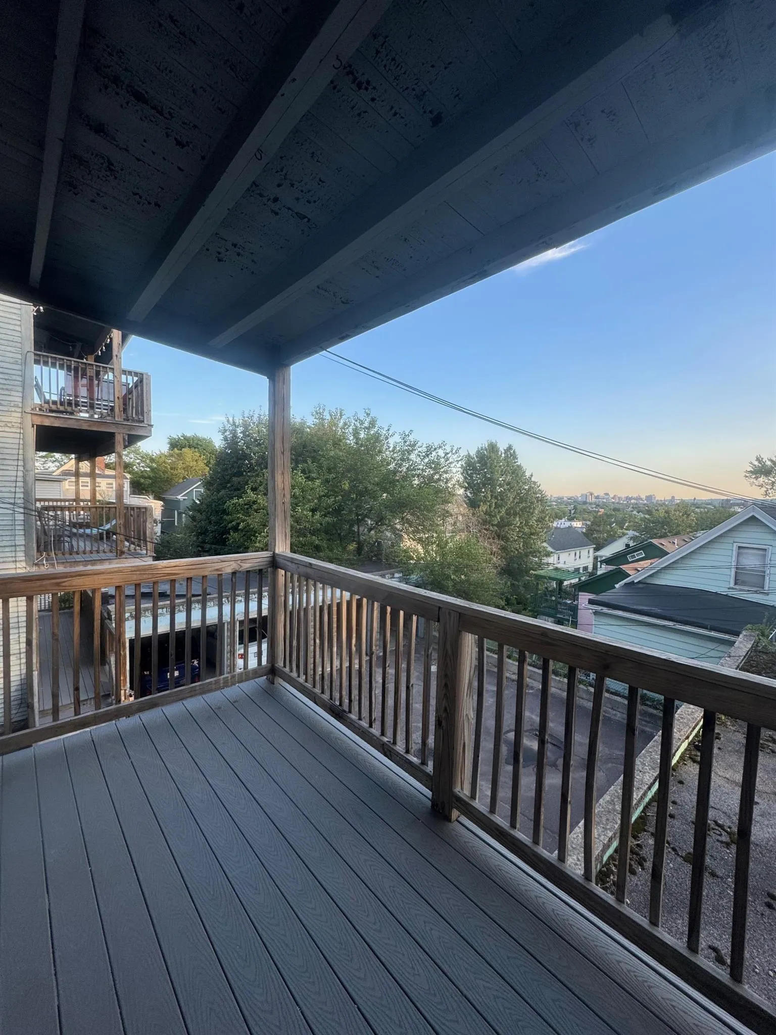 3 bed, 1 bath apartment for rent at 106 Highland Ave Unit 2, Winter Hill — photo 17 of 19