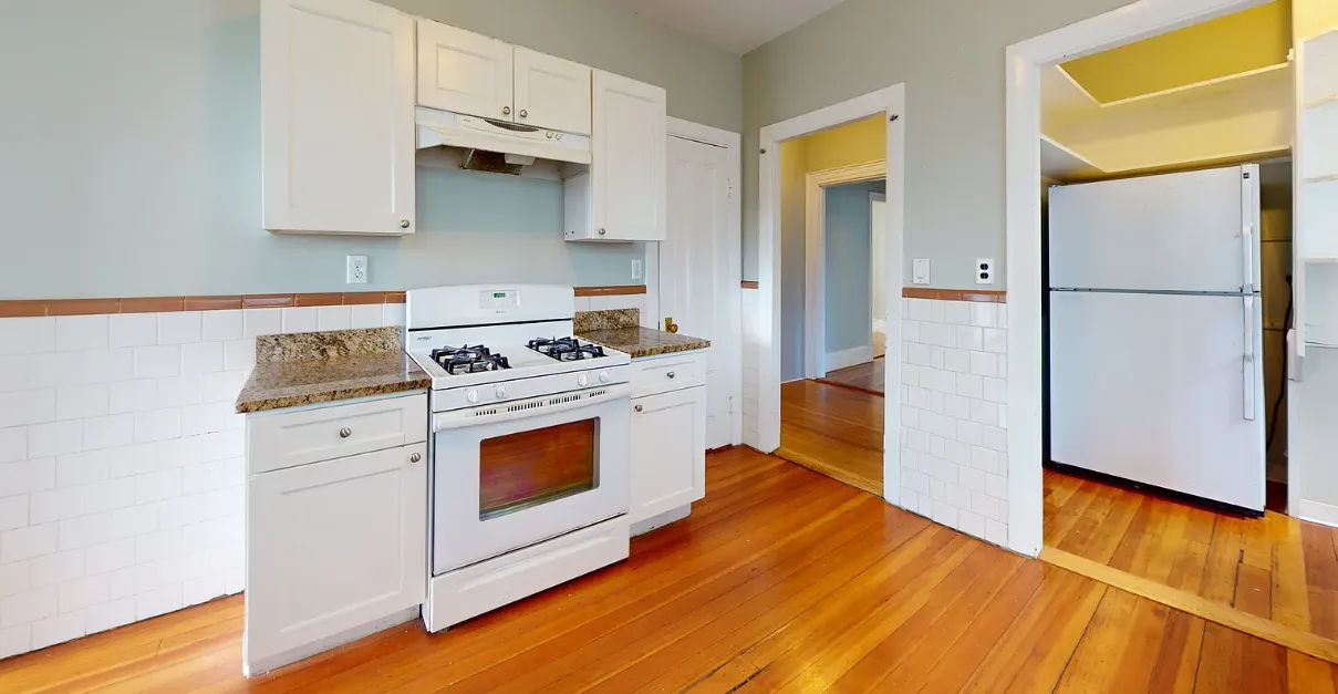 3 bed, 1 bath apartment for rent at 106 Highland Ave Unit 2a, Spring Hill — photo 7 of 21