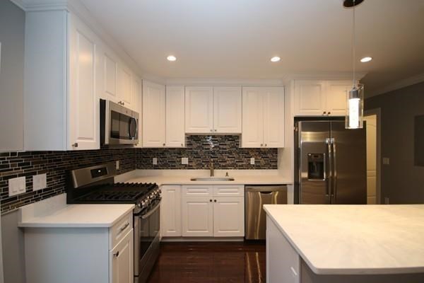 3 bed, 2 bath apartment for rent at 106 Intervale St Unit B, Quincy — photo 2 of 29