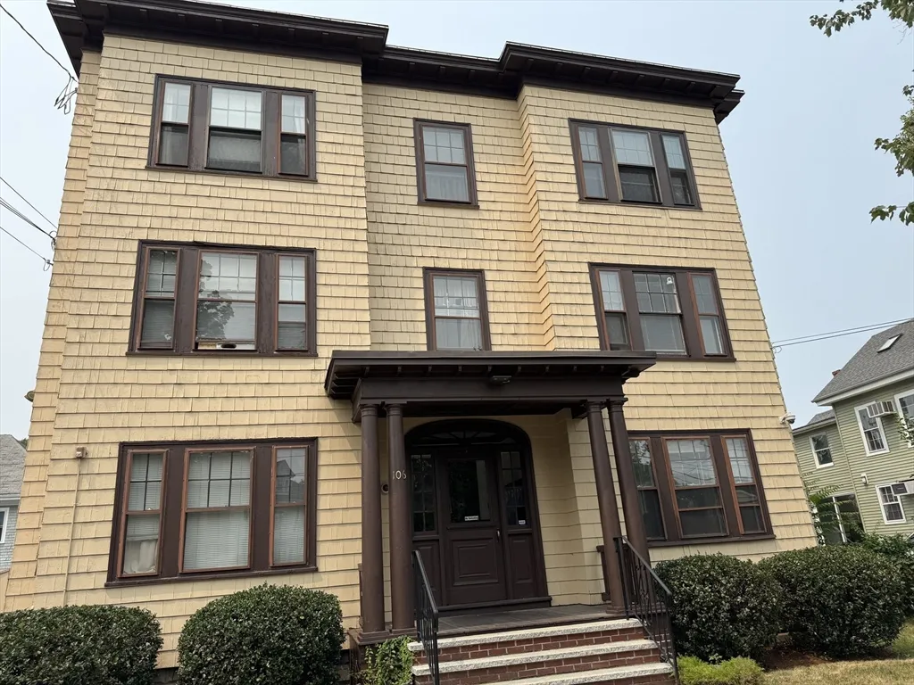 1 bed, 1 bath apartment for rent at 106 Kenoza Ave Unit 5, Winnekenni Park — photo 10 of 11