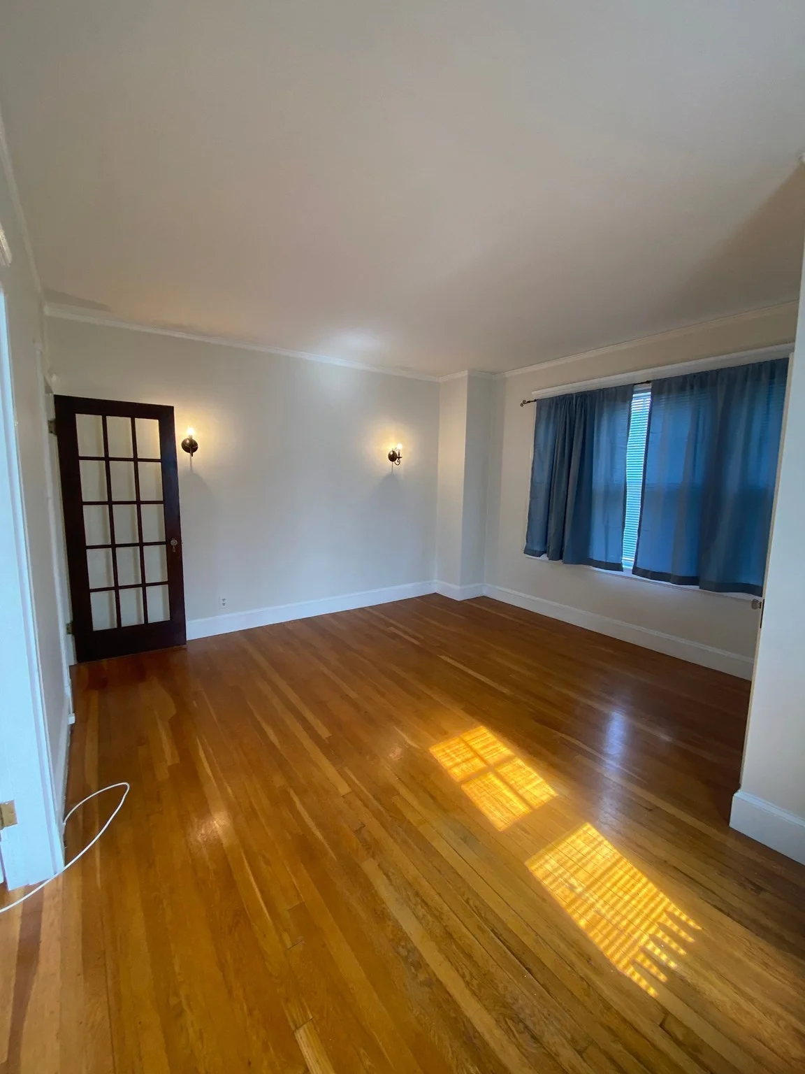 2 bed, 1 bath apartment for rent at 106 Kenoza Ave Unit 6, Haverhill