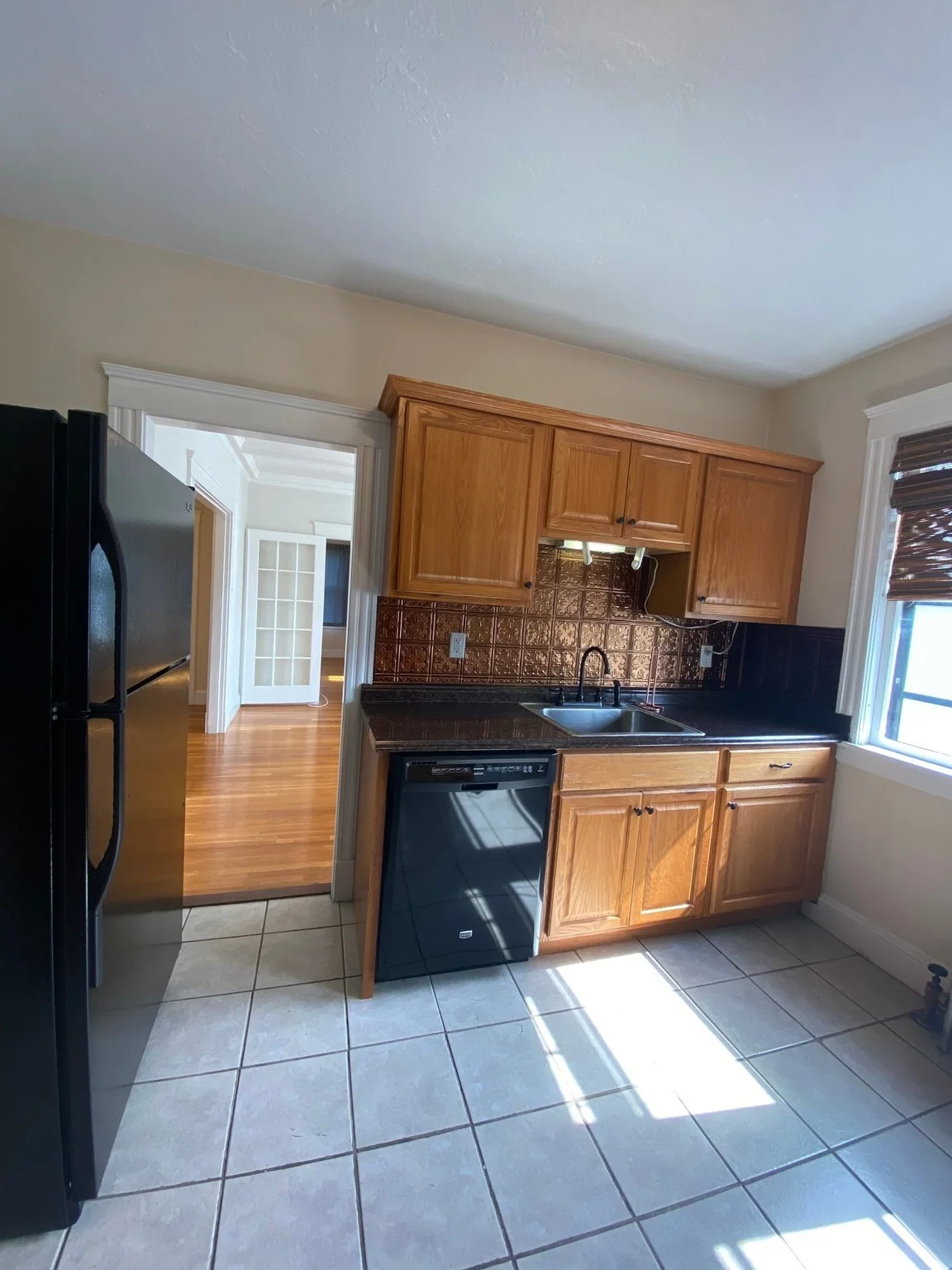 2 bed, 1 bath apartment for rent at 106 Kenoza Ave Unit 6, Haverhill — photo 8 of 20