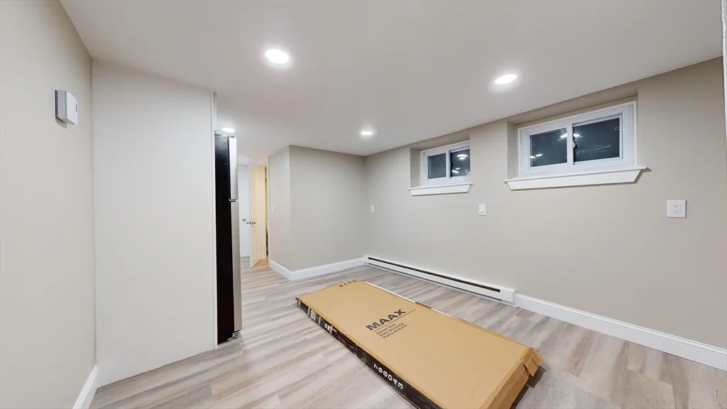Studio bed, 1 bath apartment for rent at 106 Laurel Unit 0, Malden — photo 11 of 13