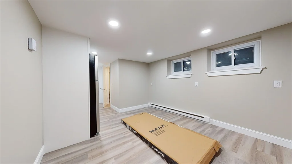 Studio bed, 1 bath apartment for rent at 106 Laurel Unit 0, Malden — photo 2 of 13