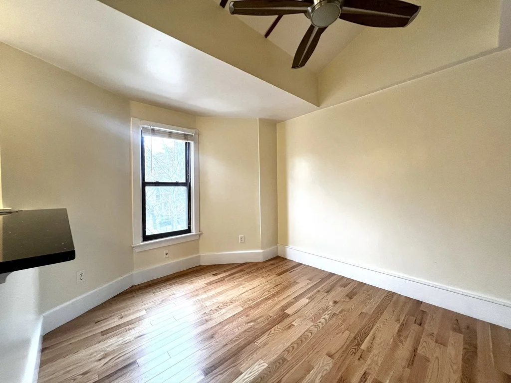 1 bed, 1 bath apartment for rent at 106 Magazine St Unit 3, Cambridgeport — photo 6 of 13