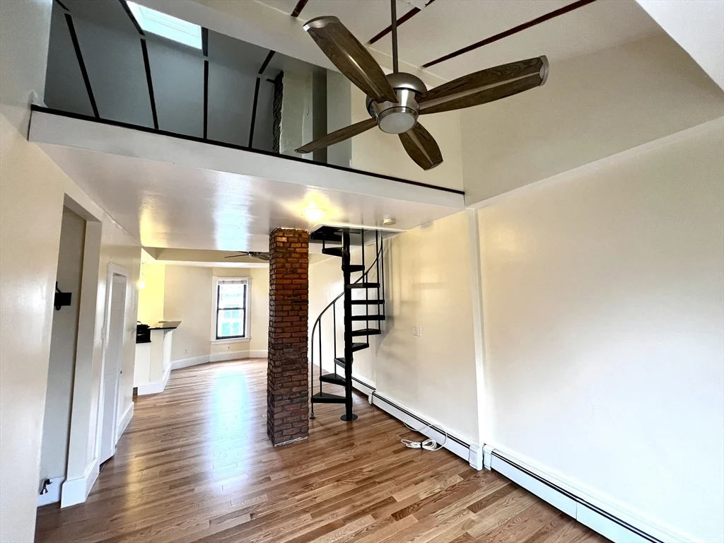 1 bed, 1 bath apartment for rent at 106 Magazine St Unit 3, Cambridgeport — photo 9 of 13