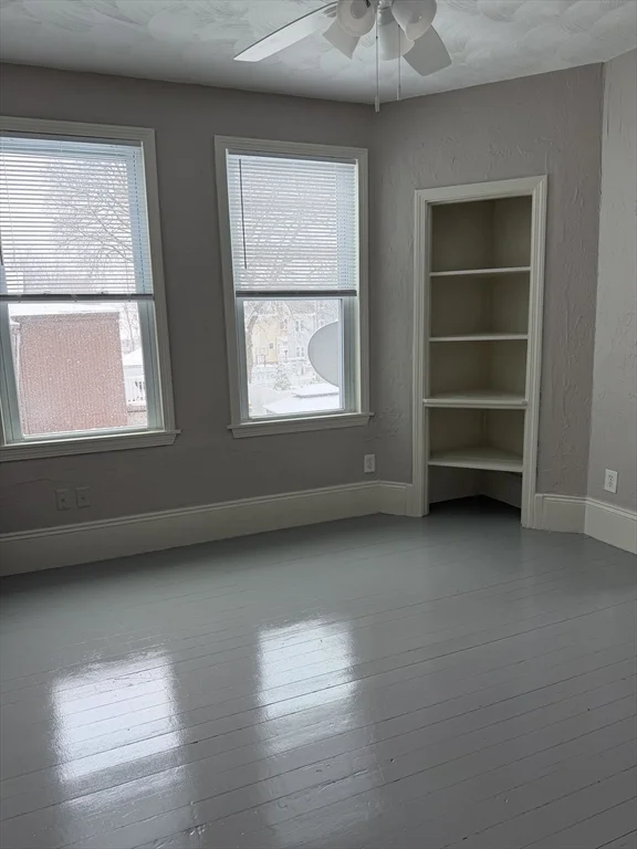 1 bed, 1 bath apartment for rent at 106 Malden St Unit 2nd Fl Rear, Everett — photo 16 of 17