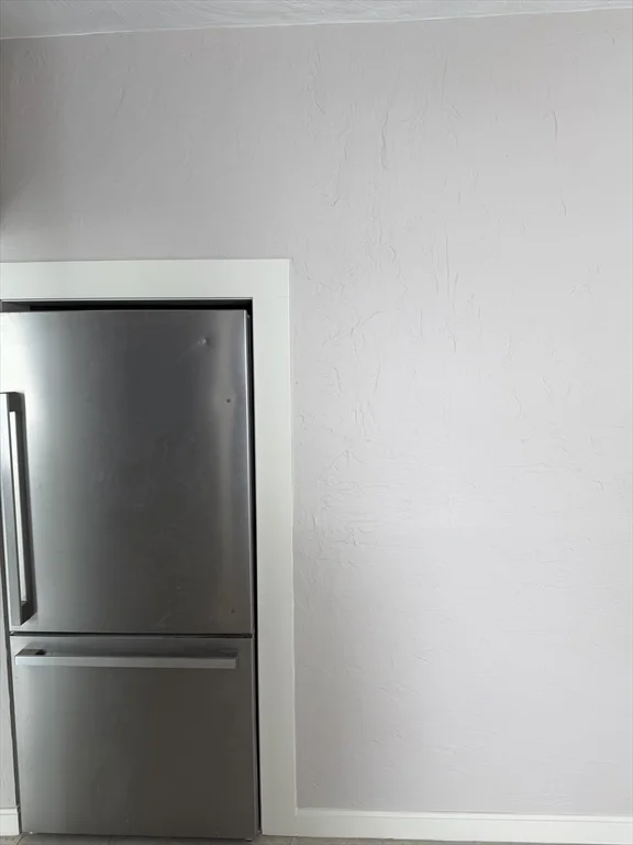 1 bed, 1 bath apartment for rent at 106 Malden St Unit 2nd Fl Rear, Everett — photo 8 of 17