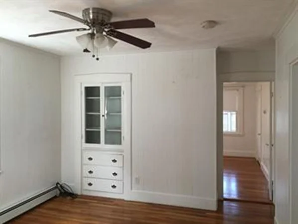 2 bed, 1 bath apartment for rent at 106 Maple St Unit A, Needham — photo 4 of 5