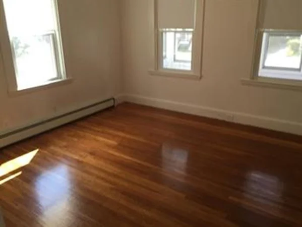 2 bed, 1 bath apartment for rent at 106 Maple St Unit A, Needham — photo 3 of 5