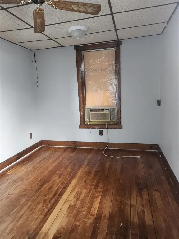 3 bed, 1 bath apartment for rent at 106 Mill St Unit 1, Worcester — photo 13 of 18