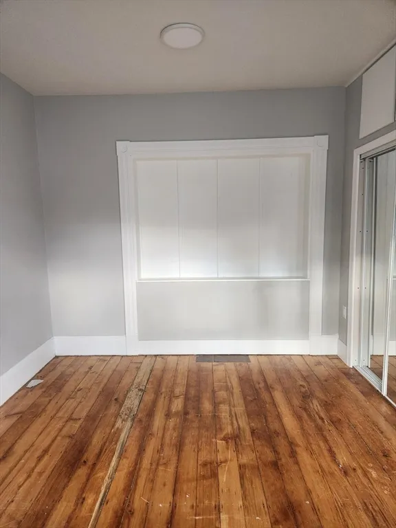 3 bed, 1 bath apartment for rent at 106 Mill St Unit 1, Worcester — photo 10 of 18